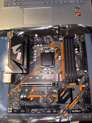 Gigabyte B365M AORUS ELITE Motherboard Intel B365 Micro ATX LGA 1151 DDR4 DIMM