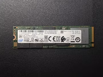 Intel SSDPEKKF256G7H | 256GB NVMe PCIe Gen3 x4 M.2 2280 SSD (910595-002)