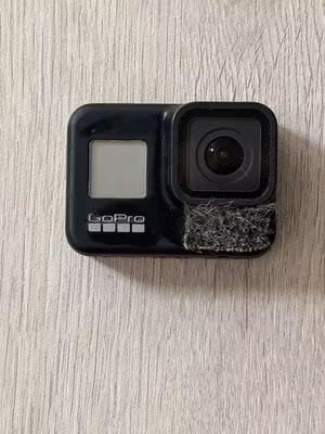 Go Pro Hero 8 Black BATTERY INCLUDED!!