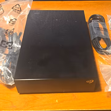 Seagate Backup Plus External Hard Drive, Black, Drive Only w/ USB Cable 7TB