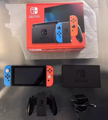 Nintendo Switch Console w/ Screen Protector, Joy Stick Cover & Case Bundle 32GB