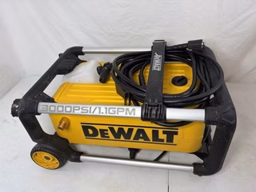 DEWALT 3000 PSI 1.1 GPM 15 Amp Cold Water Electric Pressure Washer DWPW3000
