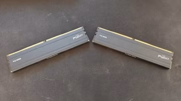 Crucial DDR5 Pro 16GBx2 DDR5-5600 PC5-44800 UDIMM Unbuffered 32GB total