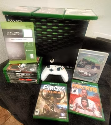 Xbox Series X 1Tb Bundle Lot With 2 Controllers & 14 Games 🔥🔥
