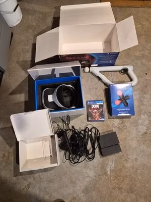 PLAYSTATION CHU-ZVR 1 BUNDLE
