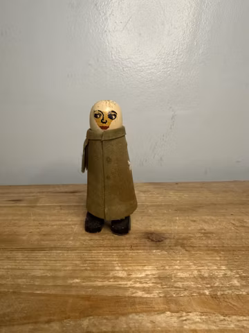 Antique Wilson Walkie soldier ramp walker toy