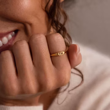 Hand & Footprint Signet Ring by Caitlyn Minimalist • Baby Handprint Ring • Engraved Ring • Personalized Jewelry • Gift for New Mom • RM78NI