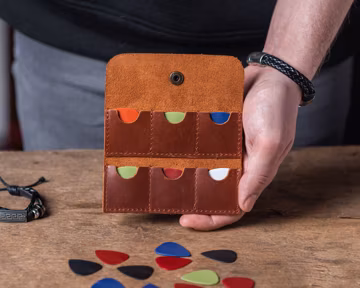 Leather Guitar Pick Holder, Guitar Pick Case, Leather Pick Bag, Gift for Guitarist, Guitar Accessories, Guitar Pick Sleeve, Plectrum Case