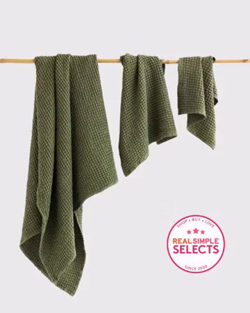 Forest Green Linen Waffle Towel Set – Soft Towels for Face, Hand, Body – Quick Dry Stonewashed Bath Set – Spa Earthy Gift for Him or Her