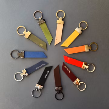 Personalized Leather Keychain, Custom Engraved Natural Leather Keyring, Minimalist Key fob, Personalized Gift for Her Him, Gift for Dad Mom