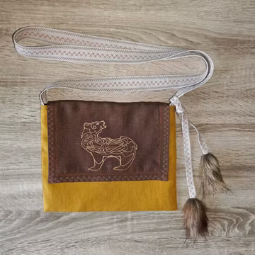 Medieval Bag Linen with Celtic Bear: LARP Renfaire Textile Pouch (size 10.5”x8”)