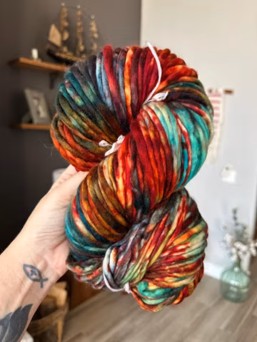 ROOSTER TAIL - Hand Dyed Merino Wool Yarn
