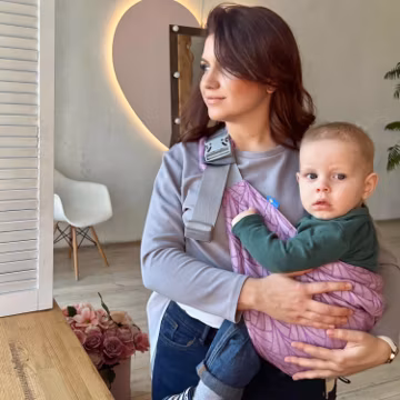 Hip carrier for toddler and infant hip seat