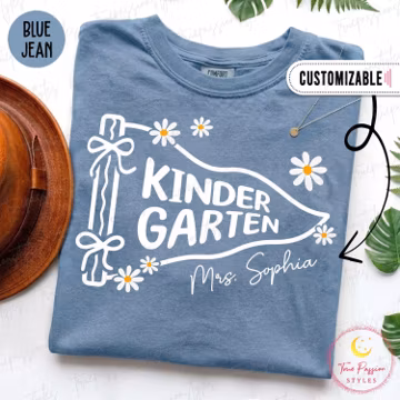 Custom Kindergarten Teacher Shirt, Pennant Flag Kindergarten Tshirt, First Day Of Kindergarten Back To School, Kinder Crew Sweatshirt S06778
