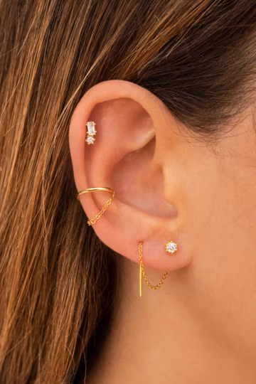 Pendientes conch ear cuff de una banda con cadena colgante