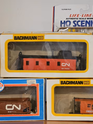 Lot of 1970's Bachmann Miniature Trains and Accessories