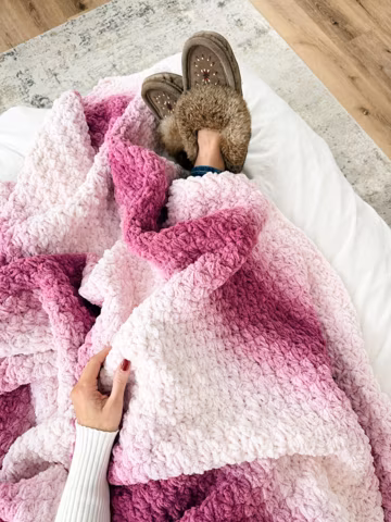CROCHET PATTERN & VIDEO/ The 2-Day Throw Blanket, Easy Crochet Blanket, Beginner Pattern, Pdf, Quick Crochet Pattern, Chunky Blanket