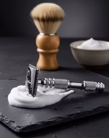 Conquer Shaving Mountains with the Sword Edge DE safety razor - "Breeze" (Also available with 2 in 1 OC+CC head base plate)