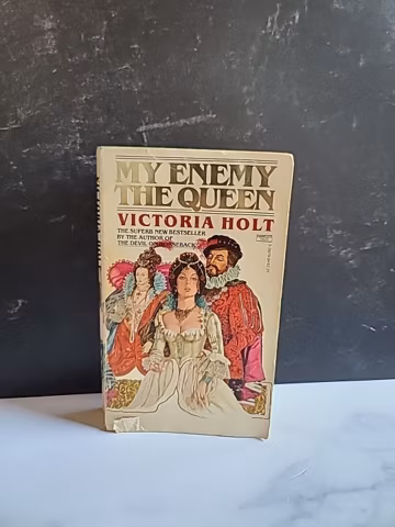 My Enemy The Queen