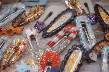 Set of 5 Mystery Holiday Hair Clip Bundle