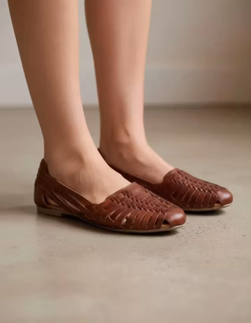 Huarache Sandal ~ All Sizes Boho- Hippie Vintage ~ Mexican Style ~ Colorful Leather ~ Mexican Huaraches