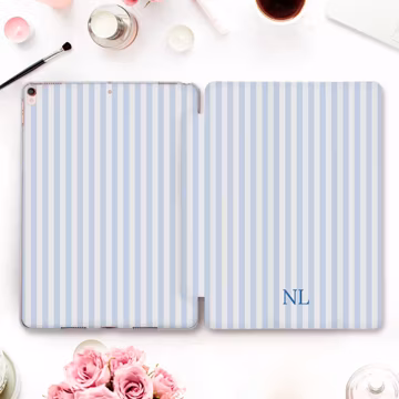 Initials iPad case Personalized iPad 11th a16 10th 9th Air 11 Pro 13 12.9 Mini 7th Aesthetic blue stripes Custom monogram Trendy unique case