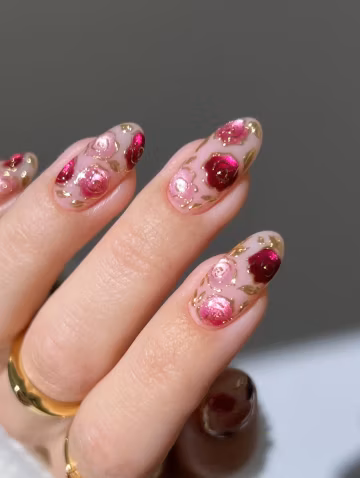 Handmade Press On Nails Red and Pink Cat Eye Roses, Solid Color Magnetic Velvet Effect - Hand-painted Fake Fingernails