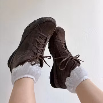 Vintage brown suede leather chukka boots by Skechers size 10