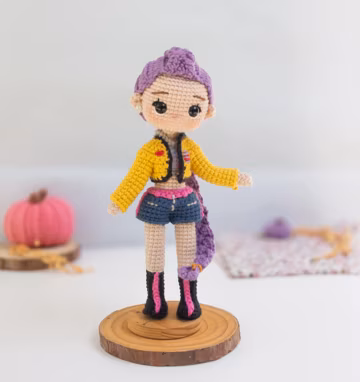 Patrón Amigurumi muñeca niña Kpop, muñeca de crochet en archivo PDF en español e ingles