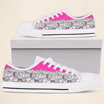 Cat Lover Low Top Sneakers: Women's Custom Canvas Shoes