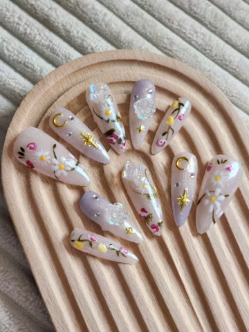 Spring Meadow Press On Nails: Ombre Flower Chrome Gel Nails