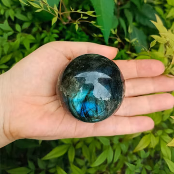AAA Grade Labradorite Sphere: Iridescent Gemstone (2"/50mm)