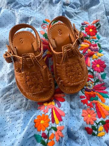 KIDS Mexican Leather Huraches - baby and toddler sizes.