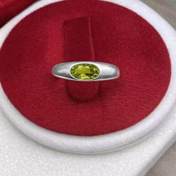 Sterling Silver Peridot Ring,
