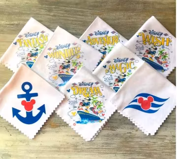 Fish Extender Gift Sunglasses Cleaning Cloth & Eyeglass Cleaner Disney Cruise Line