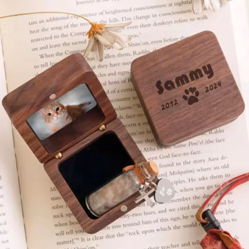 Handcrafted Wooden Pet Fur Keepsake, Custom Pet Memorial Box, Personalized Dog Cat Loss Gift, Pet Ashes Keepsake, Pet Sympathy Gift