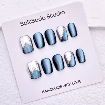 Glitter Silver Handmade Press On Nails: Blue Cat Eye, Short Square