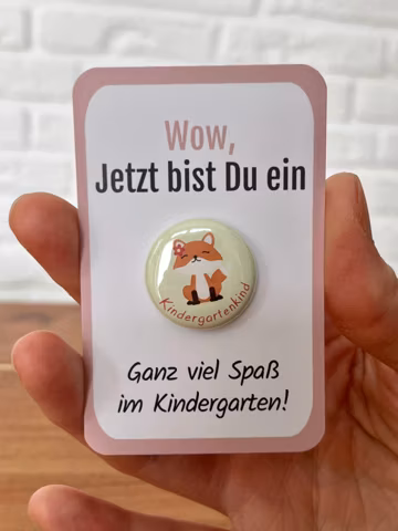Kindergartenkind 2026 Button Fuchs ohne Nadel, Kita Kind Geschenk zum Kindergartenstart, Krippe Eingewöhnung Anstecker