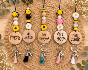 Breakaway daisy bee hive beaded teacher lanyard, ID badge holder, lanyard for keys, gifts for teachers, teacher appreciation day, bumblebee.