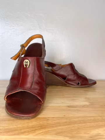 Vintage 90s italian leather wedge sandal etienne aigner 471 sling back size 7.5N oxblood burgendy maroon