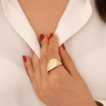 14k Gold Inclined Line Ring | Bold Flat Dome Statement Band