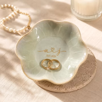 Personalized Ceramic Ring Dish, Custom Jewelry Tray with Gold Engraving, Wedding Ring Holder, Engagement Gift for Her, Mr and Mrs Gift