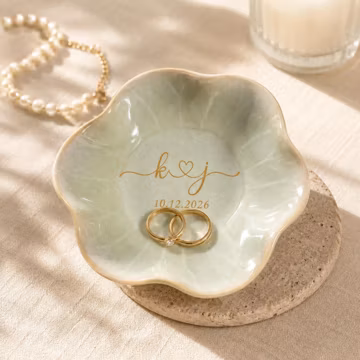 Personalized Ceramic Ring Dish, Custom Jewelry Tray with Gold Engraving, Wedding Ring Holder, Engagement Gift for Her, Mr and Mrs Gift