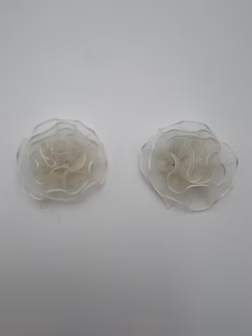 Vintage white organza flower shaped shoe clipsVintage