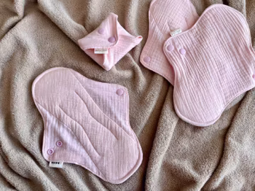 Organic Bamboo Cloth Pads Set: Reusable Sanitary Napkins