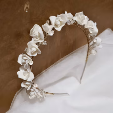 White Floral Headband, Handmade Flower Headband, Clay Flower Hair Accessory, Romantic Soft Girl Hair, Simple Hair Band