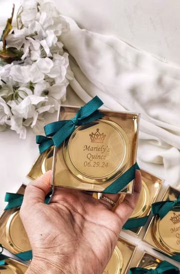 Gold Sweet 16 Party Mirror Favors,Personalized Compact Mirror Gifts,Mis 15 Anos Favors,Bridesmaid Gifts,Quinceanera Gifts for Birthday Gifts