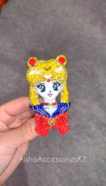 Handmade Usagi Tsukino Broach Embroidered Sailr Moon Brooch Anime Pin