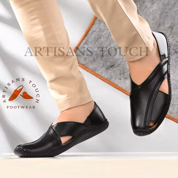 Handmade Punjabi Mojari Shoes: Black Ethnic Slip-on Loafers