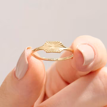 14k Solid Gold Sun Signet Ring, Celestial Sunburst Engraved Pinky Band, Minimalist Art Deco Sunbeam Ring, Unique Fine Jewelry Gift